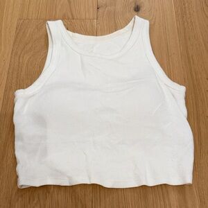 Uniqlo built in bra cropped tank Top
